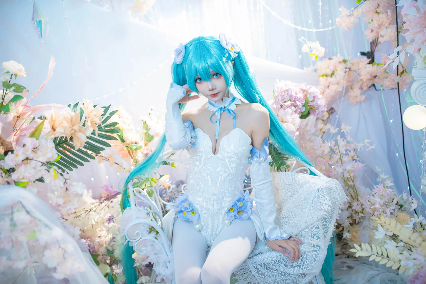 艾西Aiwest - 初音 粉蝶花 [42P] icoser.la (006).webp